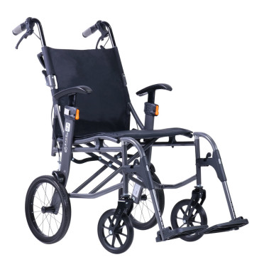 Front view of the Van Os Medical Excel 9.9 transit wheelchair